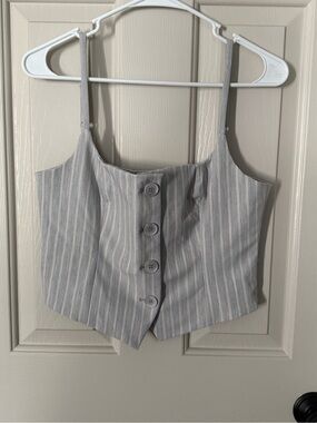 Rachel Zoe Light Gray Pinstripe Button-Front Crop Top Vest
